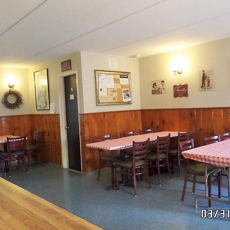 Roosevelt Inn Hyde Park ไฮด์พาร์ค ภายนอก รูปภาพ