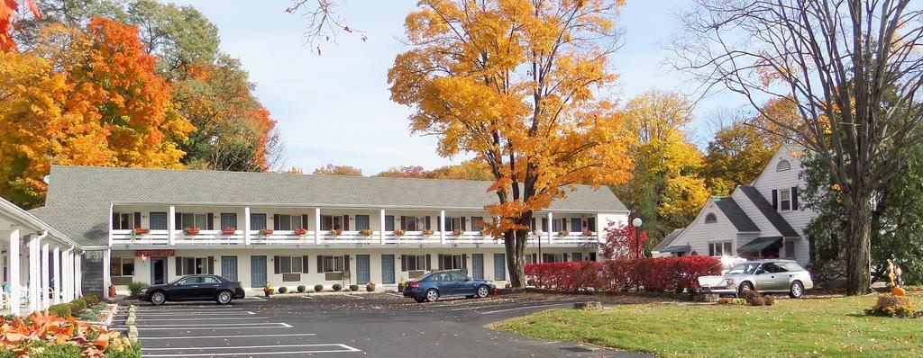 Roosevelt Inn Hyde Park ไฮด์พาร์ค ภายนอก รูปภาพ