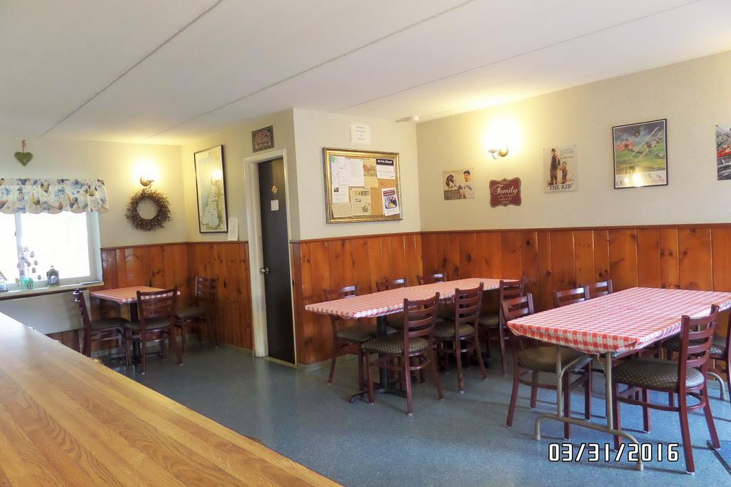 Roosevelt Inn Hyde Park ไฮด์พาร์ค ภายนอก รูปภาพ